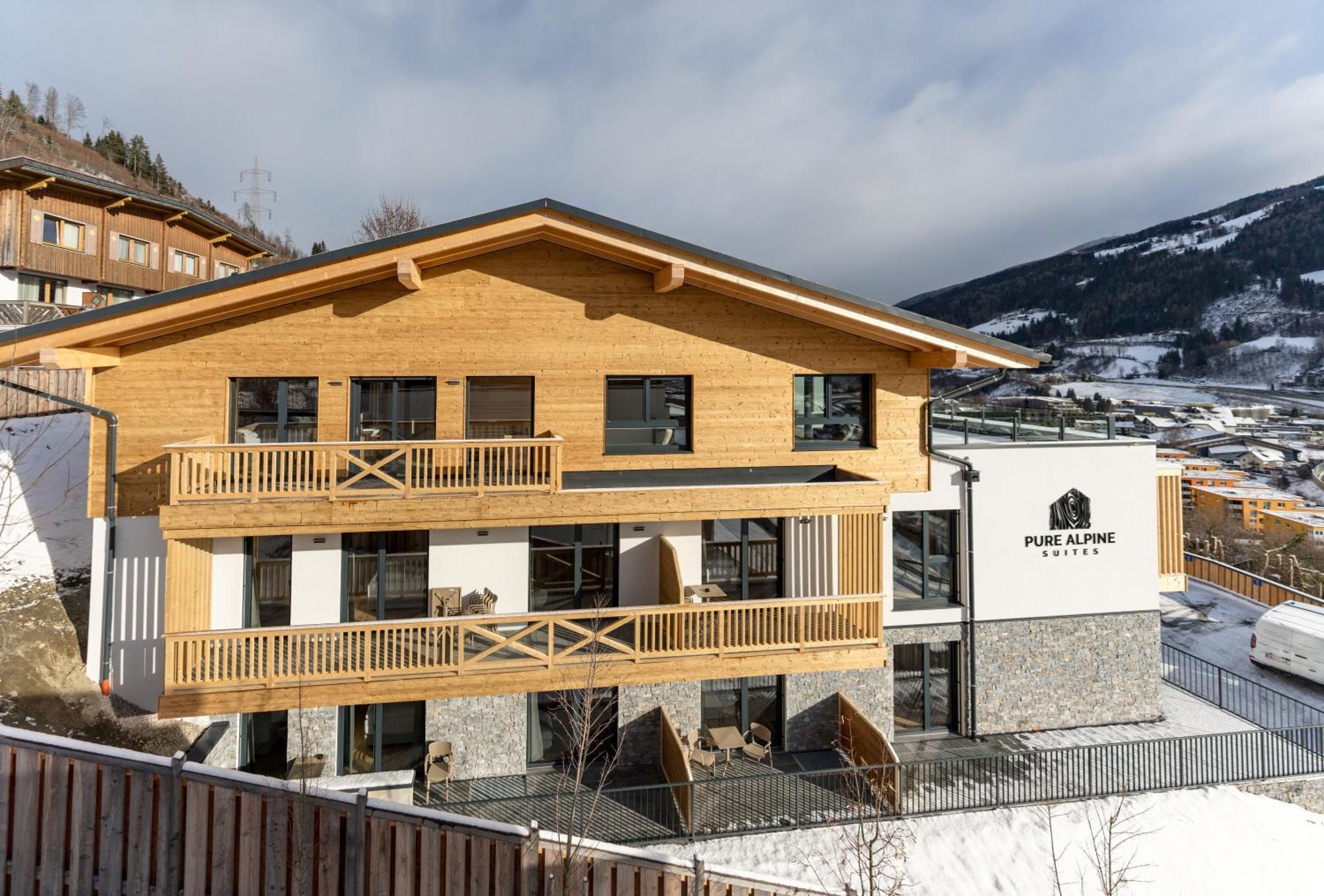 Pure Alpine Suites シュラートミンク エクステリア 写真