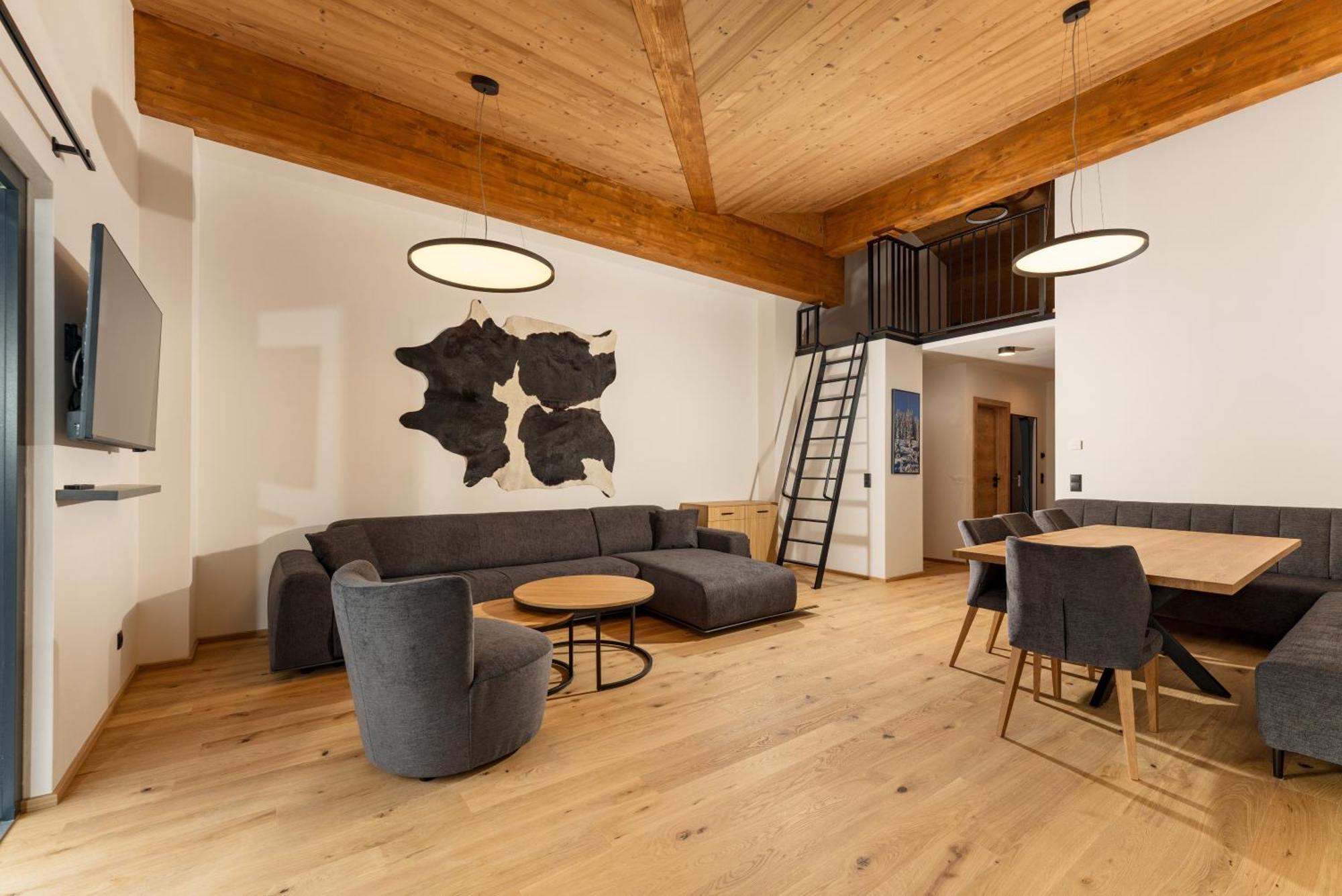 Pure Alpine Suites シュラートミンク エクステリア 写真