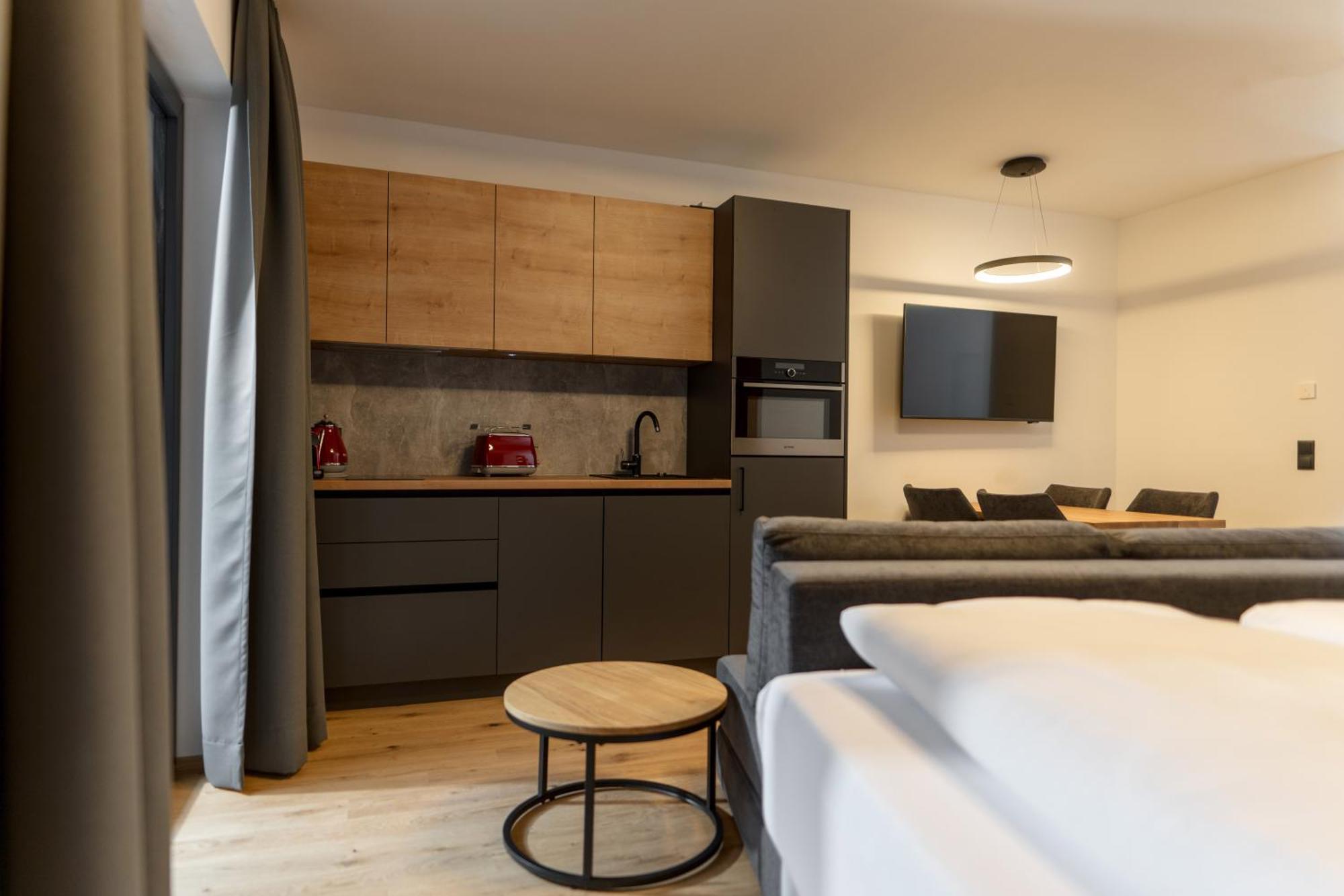 Pure Alpine Suites シュラートミンク エクステリア 写真
