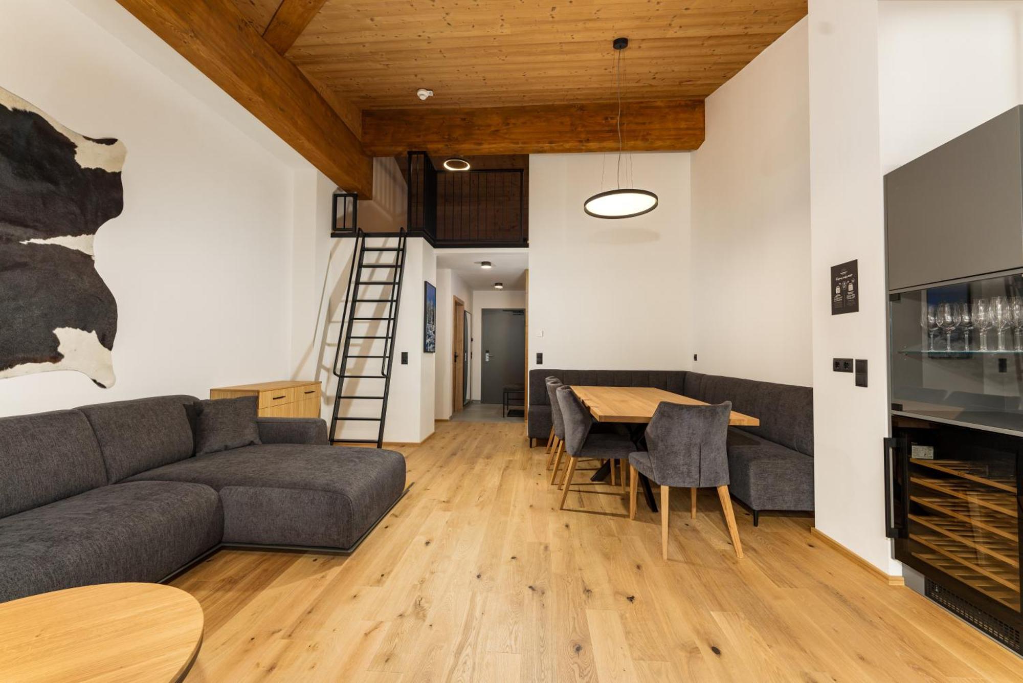 Pure Alpine Suites シュラートミンク エクステリア 写真