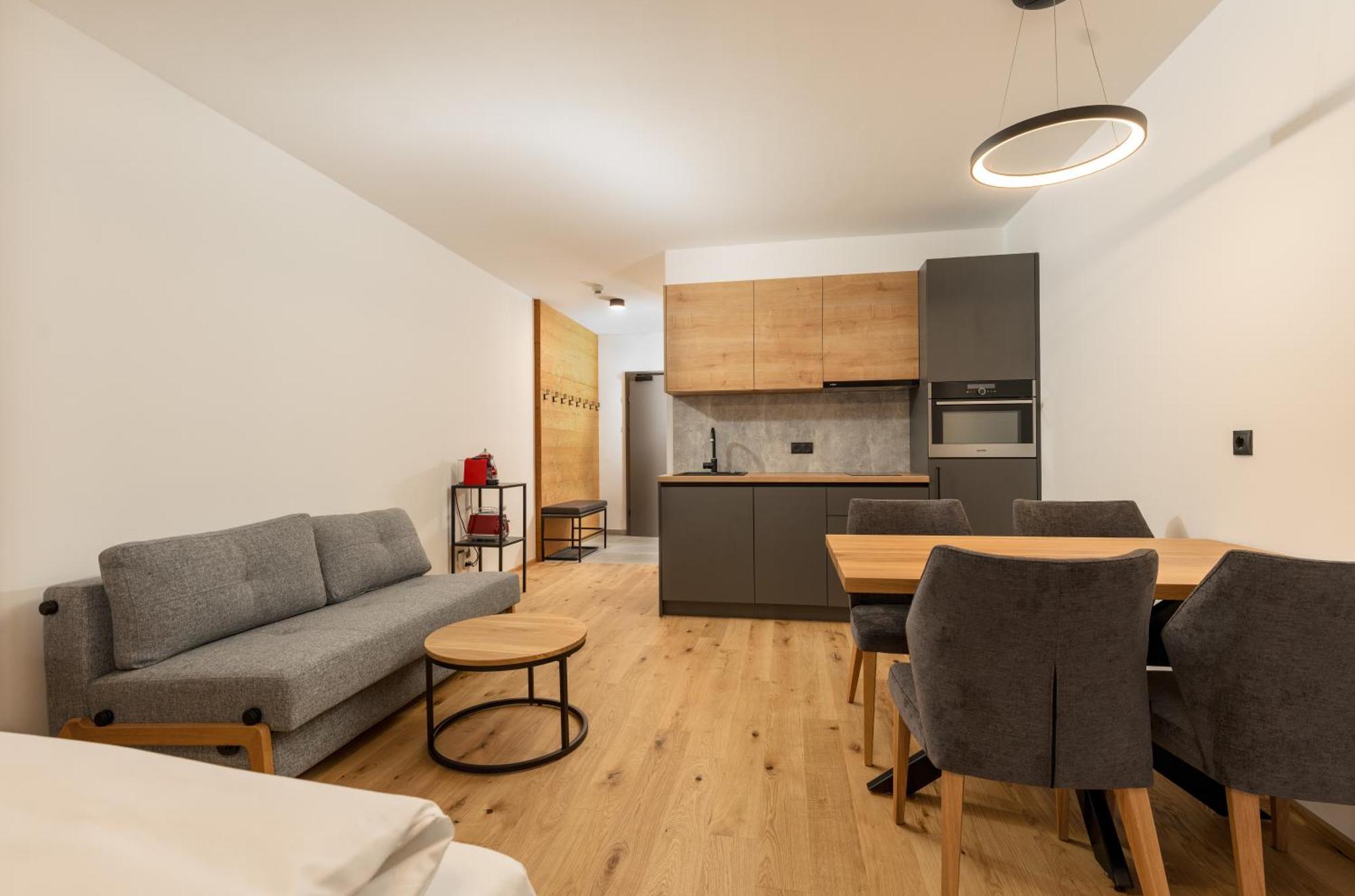 Pure Alpine Suites シュラートミンク エクステリア 写真