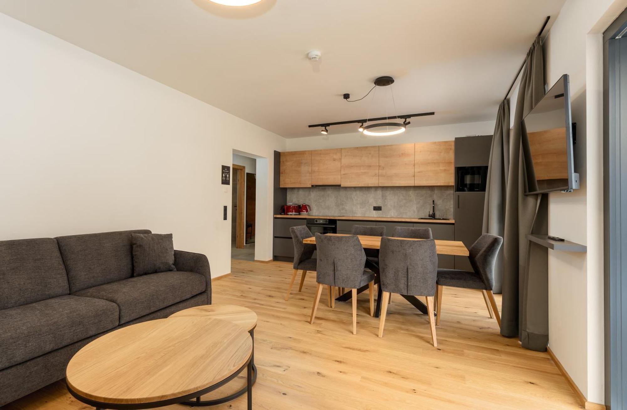 Pure Alpine Suites シュラートミンク エクステリア 写真